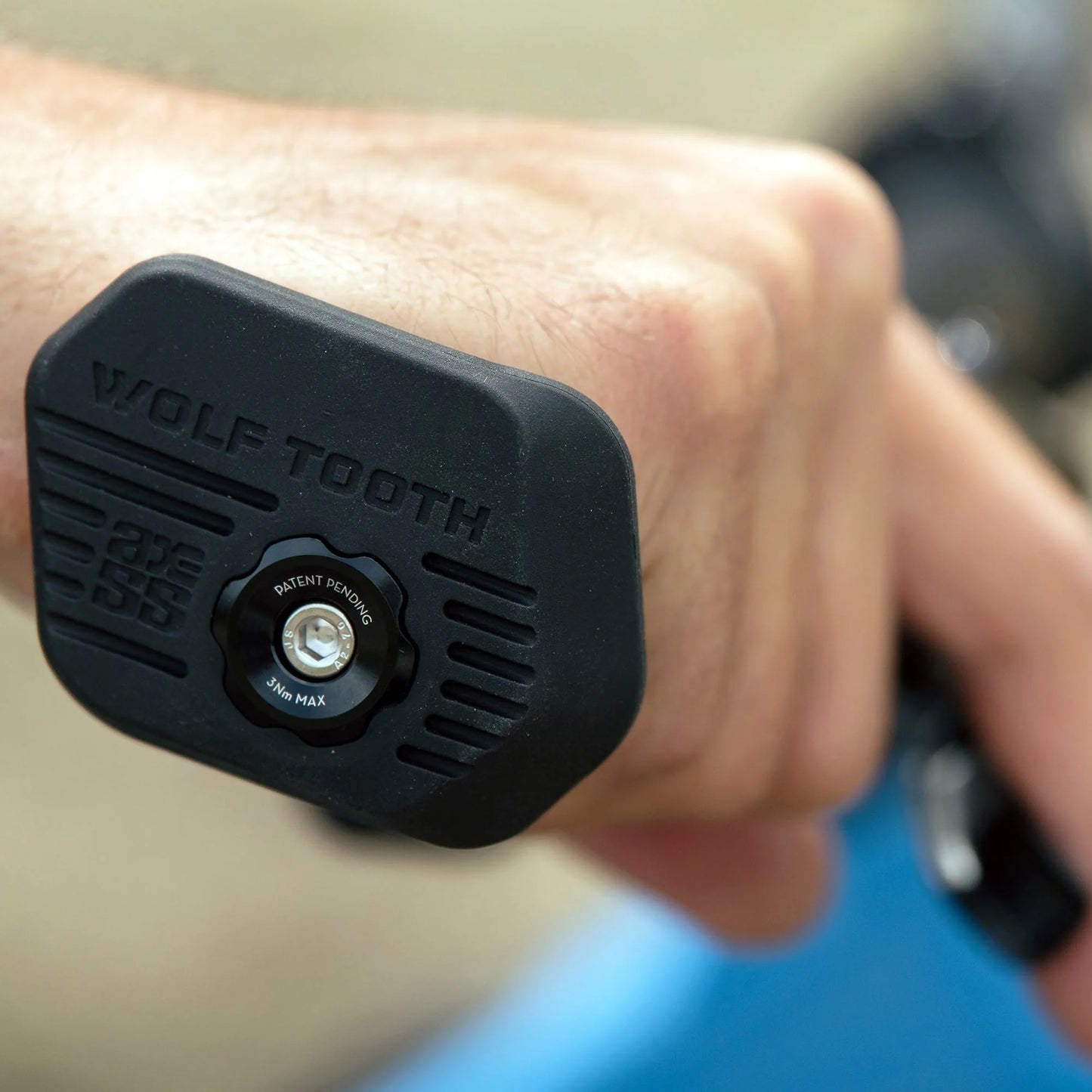Wolf Tooth Locked-In Bar Ends - PREVENTA
